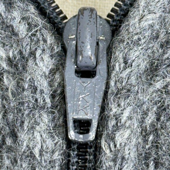 Caldwell 60's Hand Fashioned Gray Wool Hooded Zip-Up Cardigan With Polar Bear L - Picture 9 of 14